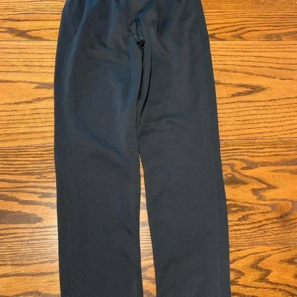 Under Armour black sweats - Picture 4 of 5